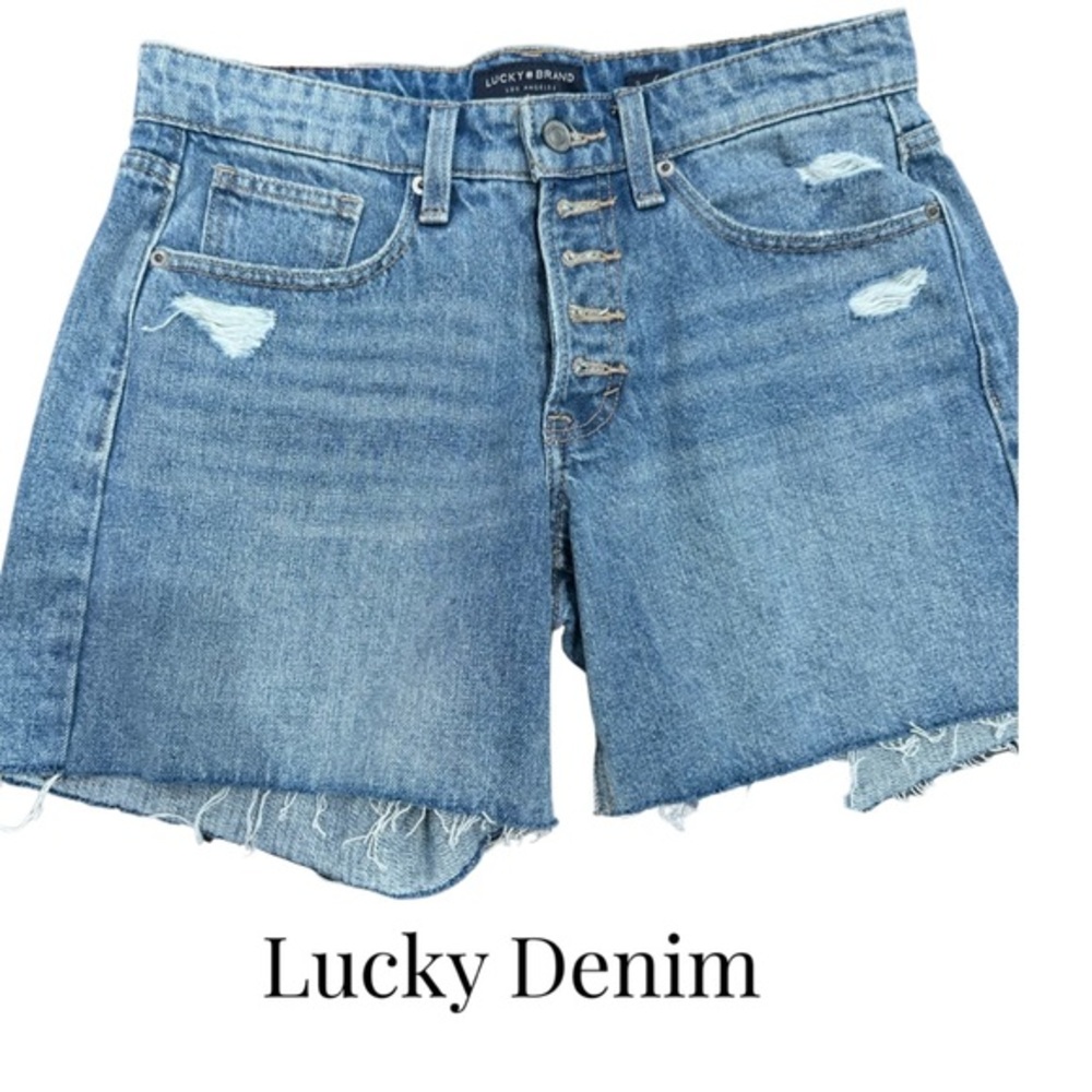 Womens Lucky Denim shorts - size 2 - button down - Picture 2 of 8